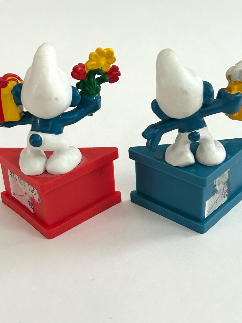 Vintage Smurfs “Happy Birthday” and “Congratulations! I'll drink to that" - Picture 5 of 9
